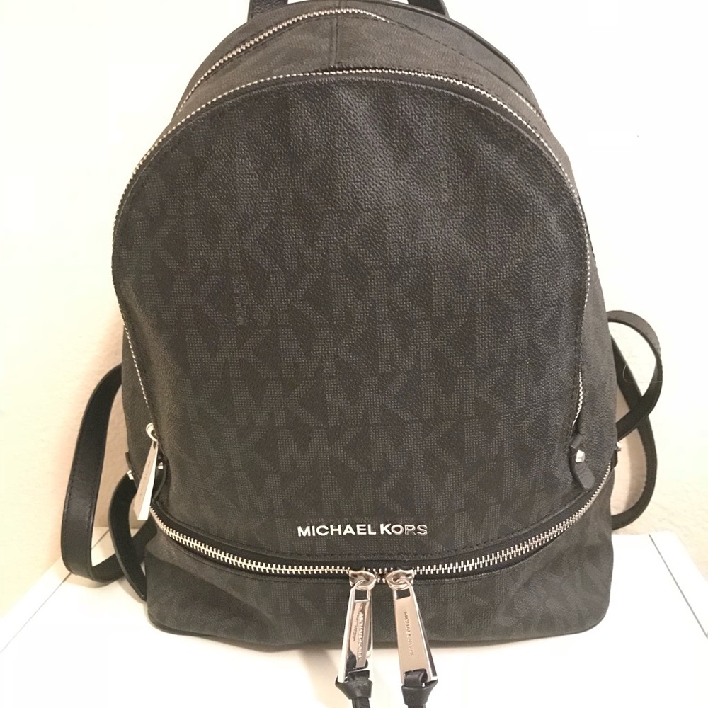 MICHAEL KORS Rhea Medium Backpack